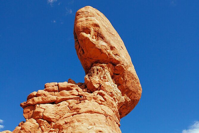 Half Day Arches 4x4 with Delicate Arch Hike - Snacks and bottled water: included, and useful more than you think