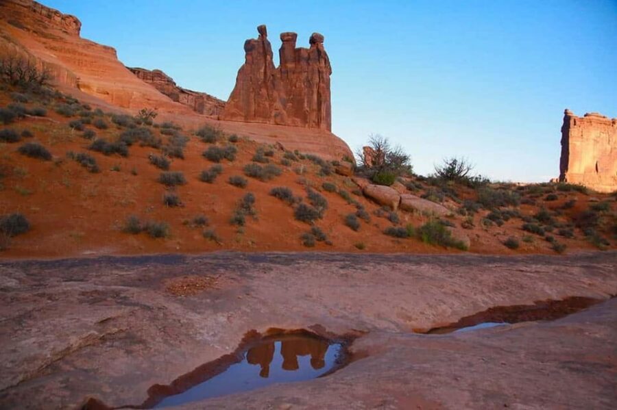 Moab: Arches National Park Morning Adventure Tour - Pickup, Group Size, and the Vehicle Choice You’ll Actually Feel