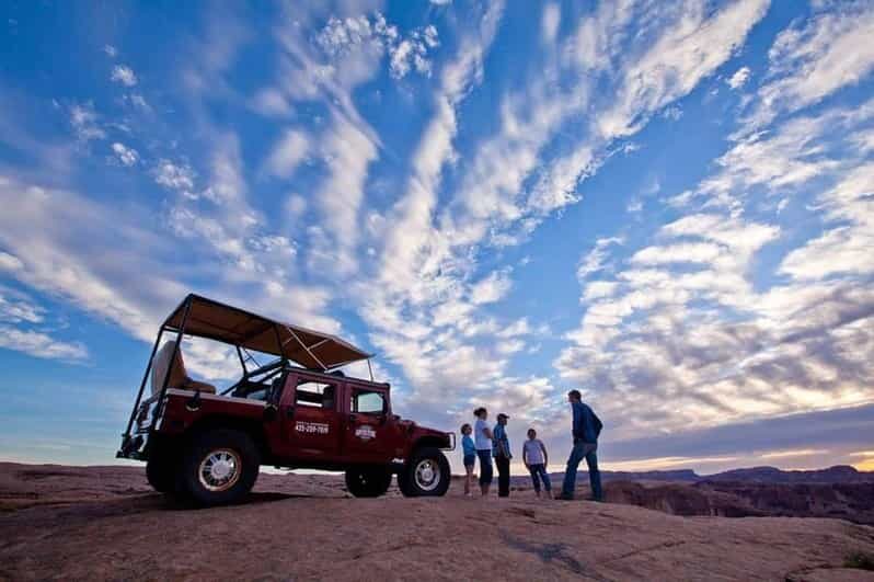 Moab: Hell's Revenge Hummer Safari Adventure - The Driving Highlights: Steep Hills, Slickrock Lines, and Canyon Passages