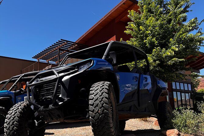 Moab’s #1 Rated Guided U-Drive Hell’s Revenge Off-Road Tour - The main stop on Hell’s Revenge: sandstone climbs and wide views